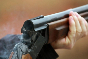 В Шеки убиты два человека из охотничьего ружья