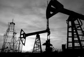 Мировые цены на нефть колеблются