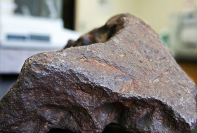 В США метеорит стоимостью $100 тыс. служил подпоркой для двери
