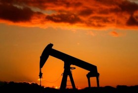 Цена нефти Brent опустилась ниже $58