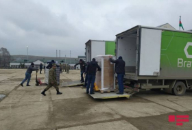 Проходящим службу в Джабраиле военнослужащим доставлены посылки с продуктами питания, средствами личной гигиены