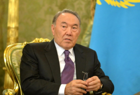 В конституции Казахстана пропишут статус Назарбаева
