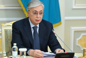 Токаев: Казахстан окончательно отойдет от суперпрезидентской формы правления
