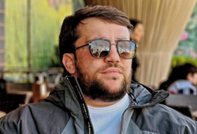 СК Армении обвиняет сына певца в попытке захвата власти
