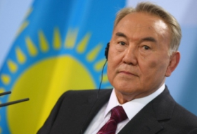 Назарбаев призвал граждан отказаться от бананов