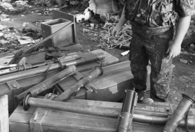 В Ереване обнаружен склад боеприпасов мятежников