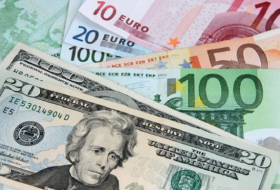 Азербайджанский манат укрепился к евро