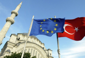 Экс-чиновник Минобороны ФРГ: Турция угрожает миру во всей Европе