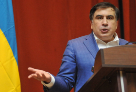 Саакашвили пригрозил Порошенко