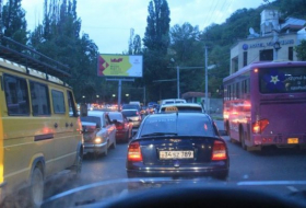 В Баку ведутся работы по улучшению дорожно-транспортной ситуации - ФОТО
