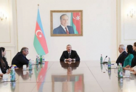 Президент Ильхам Алиев принял волейболисток сборной -
 ОБНОВЛЕНО (ФОТО)