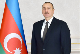 Президент Азербайджана поздравил главу Судана