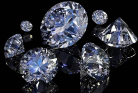 В Париже у индийских бизнесменов похитили бриллианты