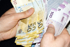 В Азербайджане вырастут зарплаты и пенсии