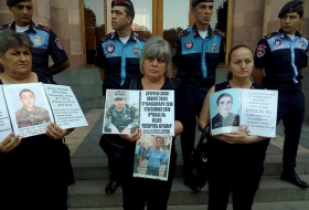 Армянская солдатская мать: «Власти не интересуются семьями погибших в апреле 2016-го военных»