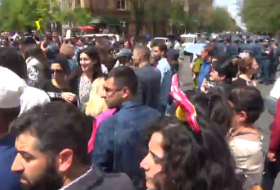Участники шествия возвращаются в центр Еревана- ОБНОВЛЕНО