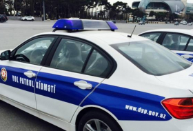 В Баку задержан водитель, сбивший на грузовике бабушку и внуков

