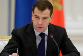Медведев посетит Армению