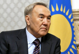 Нурсултан Назарбаев поручил усилить работу по борьбе с коррупцией