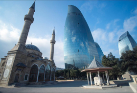 Баку возглавил рейтинг летних путешествий в города стран СНГ