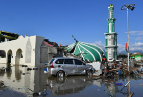 Трамп предложил помощь Индонезии в устранении последствий цунами
