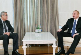 Ильхам Алиев принял министра административных реформ и госслужбы Марокко