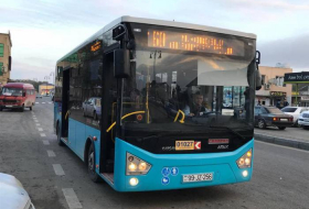 В Баку столкнулись два пассажирских автобуса
