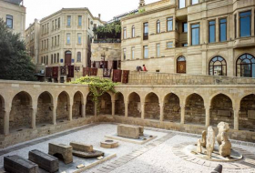 В Баку создан Центр традиционного искусства и Музейный центр
