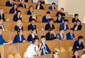 Азербайджанские студенты получают образование за счет средств бюджета зарубежных стран