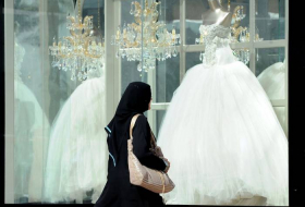 Саудовский парламент потребовал запретить вступать в брак до 15 лет
