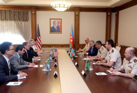 Новый военный атташе США представлен Министру обороны Азербайджана - ФОТО