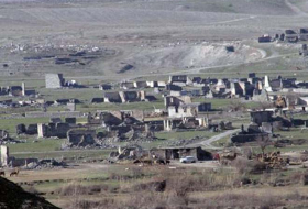 Религиозные памятники на оккупированных исконно азербайджанских землях подвергаются вандализму - заявление