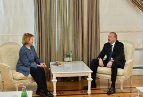 Ильхам Алиев принял торгового посланника по Азербайджану британского премьера