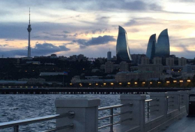 В Баку ожидается мокрый снег и порывистый ветер
