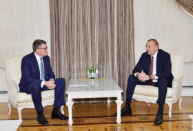 Ильхам Алиев принял делегацию компании CISCO - ФОТО