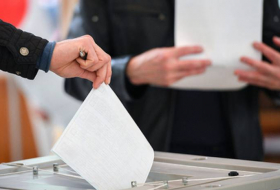 ЦИК Азербайджана рассмотрел обращения ряда партий для участия в выборах