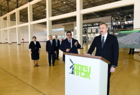 Ильхам Алиев на открытии аграрно-промышленного комплекса - ФОТО