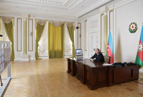 Азербайджан выйдет из кризиса с минимальными потерями -  Очередной урок миру от Президента Ильхама Алиева 