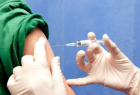 В Азербайджане возобновлена вакцинация - Минздрав
