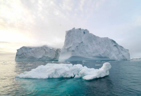 Самый большой айсберг в мире продолжает разрушаться
