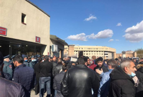 В Армении вновь разгорелись протесты родителей солдат: насильно отправляют в Карабах