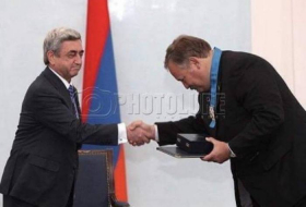 Армянские деньги Затулину важнее интересов России 