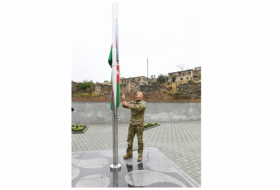 Ильхам Алиев поднял флаг Азербайджана в селе Талыш и поселке Суговушан - ФОТО