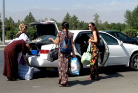 В Туркменистане жителям разрешили покидать столицу без разрешения властей
