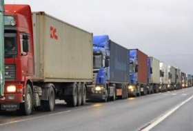 Казахстан планирует отменить запрет на перецепку грузов для перевозчиков из России
