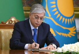 Токаев подписал закон о сокращении полномочий президента Казахстана
