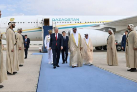 Токаев прибыл с официальным визитом в Объединенные Арабские Эмираты
