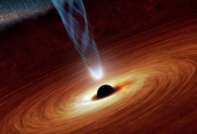 Астрономы впервые получили прямое изображение потока материи из черной дыры -ФОТО
