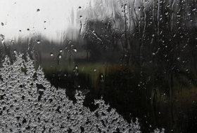 В Баку завтра пройдут ливни, в горных районах ожидается мокрый снег
