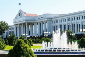 В Администрации президента Узбекистана упразднена должность руководителя администрации
